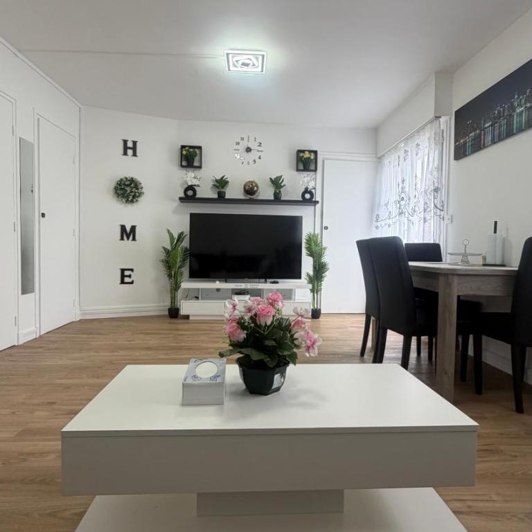 Appartement à la gare du Havre - Apartment mit 2 Schlafzimmern - 4