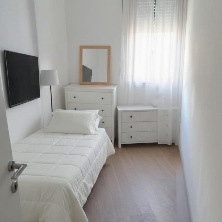La casina di Milla - Two-Bedroom Apartment with View - 7