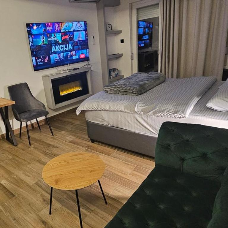 Plazma - One-Bedroom Apartment - 4