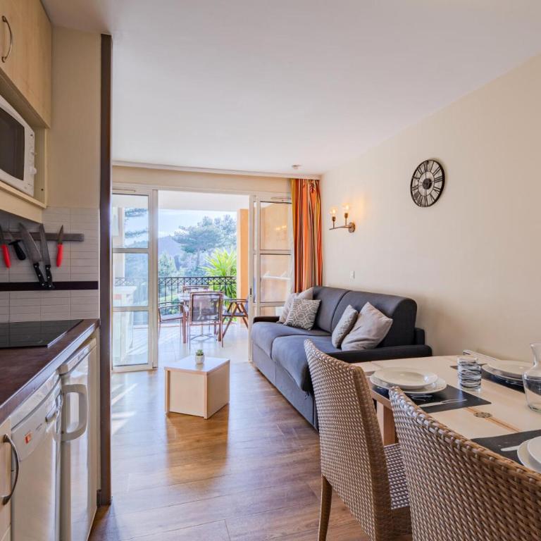 Résidence le Village de Cap Esterel - maeva Home - Studio 4 personnes coin cabine avec parking et terrasse MAE-0523 - Studio - 6