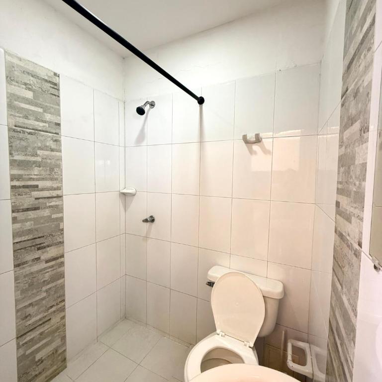 Casa Eme Hostal - Premium Quadruple Room - 3