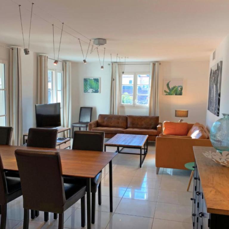 T4 Luxe 6 pers Parking Centre Saint Tropez - Appartement - 4