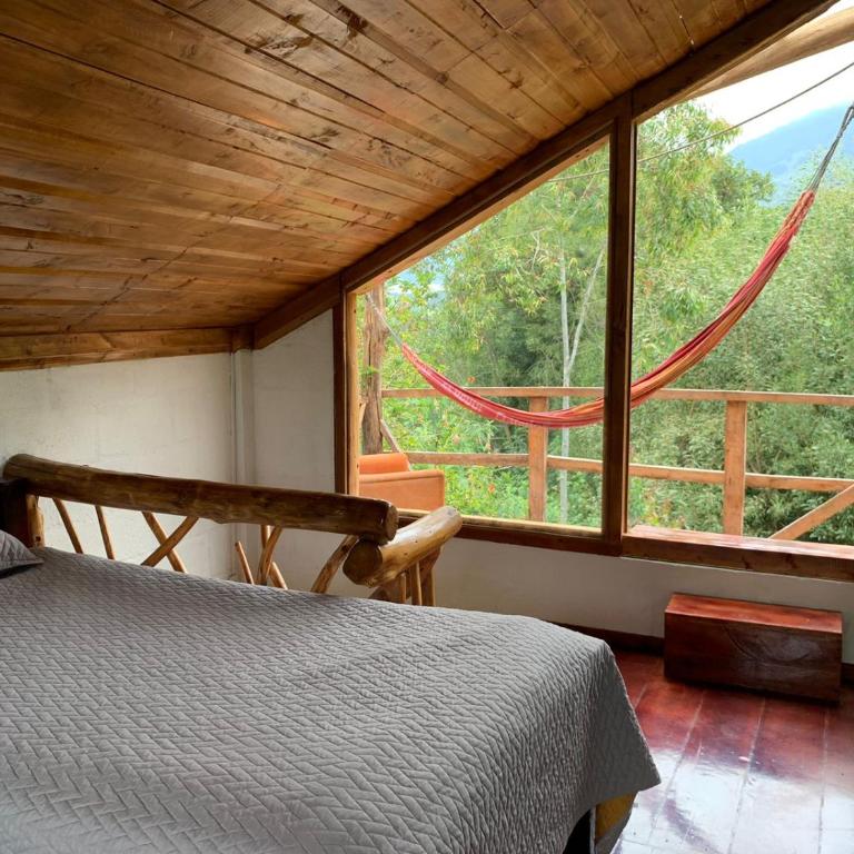 URKU ALLIPACHA Mountain Retreat w/ Organic Garden - Two-Bedroom Chalet - 3