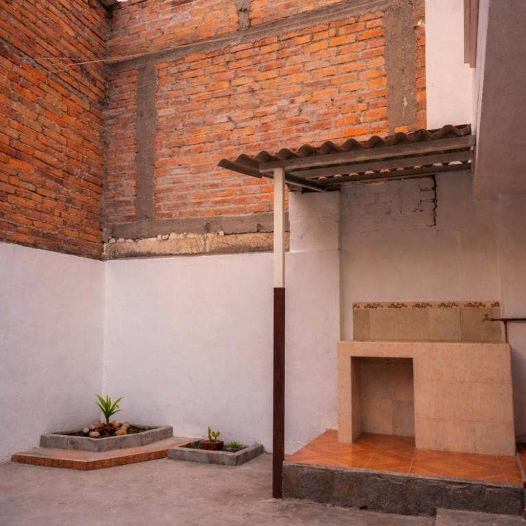 Los Ceibos Premium Family Home with Terrace & Games - One-Bedroom House - 26