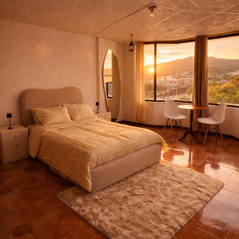 Los Ceibos Premium Family Home with Terrace & Games - One-Bedroom House - 1