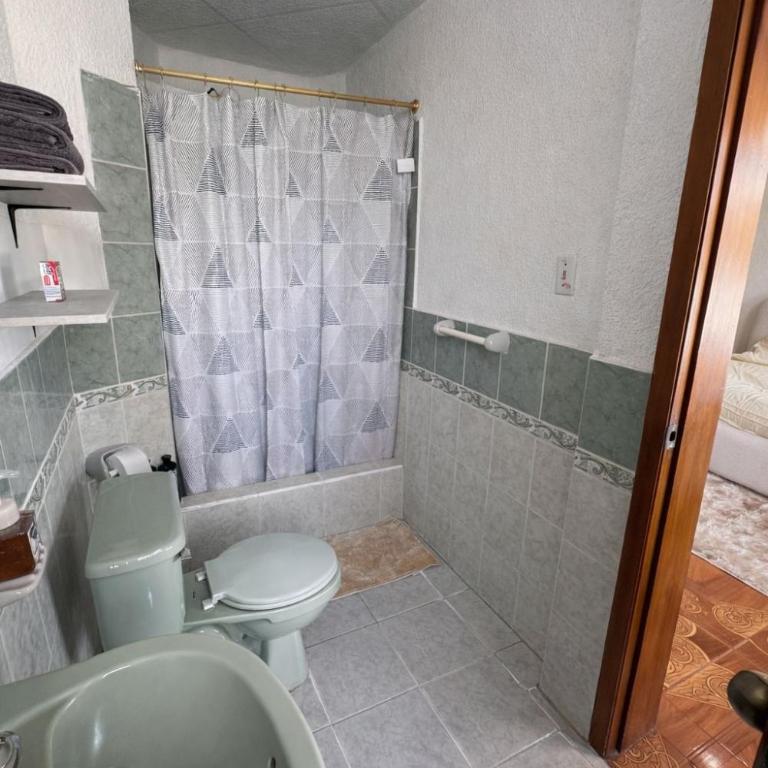 Los Ceibos Premium Family Home with Terrace & Games - One-Bedroom House - 55