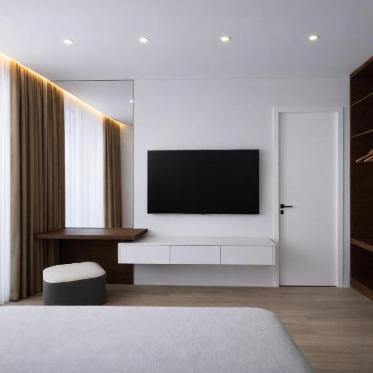 HOTEL MEDITERRANEO LIMAN free private beach for hotel guest - Deluxe Double Room with Side Sea View - 3