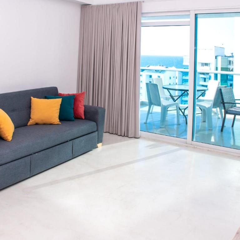 Oceanfront Sunset Apartment - Tu casa vista al mar Cartagena - Three-Bedroom Apartment with Ocean View - 7