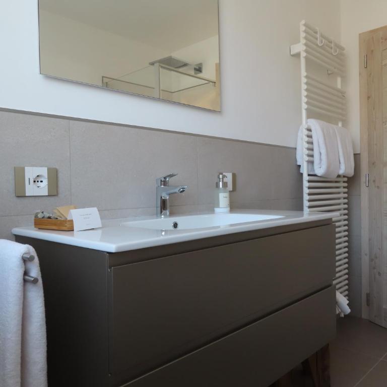 AURA Luminosa mansarda alpina - Val di Fiemme - Appartamento con 2 Camere da Letto - 19