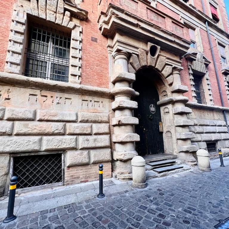 House of Lovers - Magnificent View over Bologna - One-Bedroom Apartment - 13