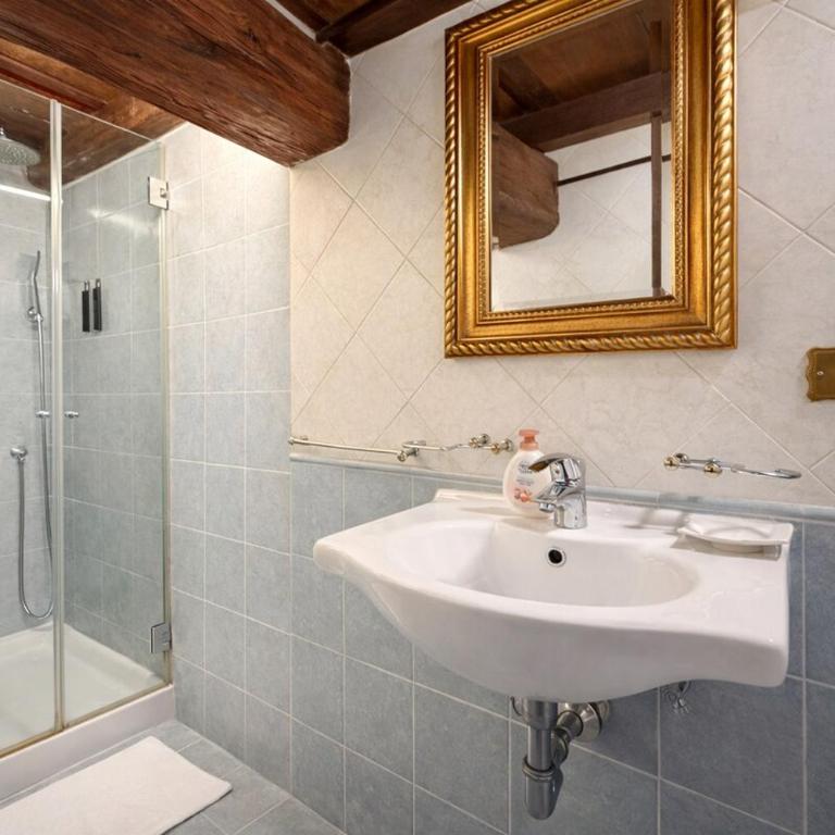 Modern King Size suite in front of the Pantheon - Appartamento con 1 Camera da Letto - 20