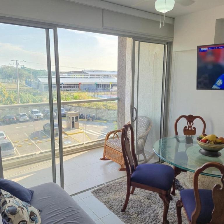 Apartamento en Serena del Mar, Cartagena - Three-Bedroom Apartment - 7