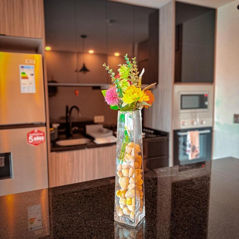 Cálido, Elegante y lujo en equipetrol, 2Dorm - Two-Bedroom Apartment - 9