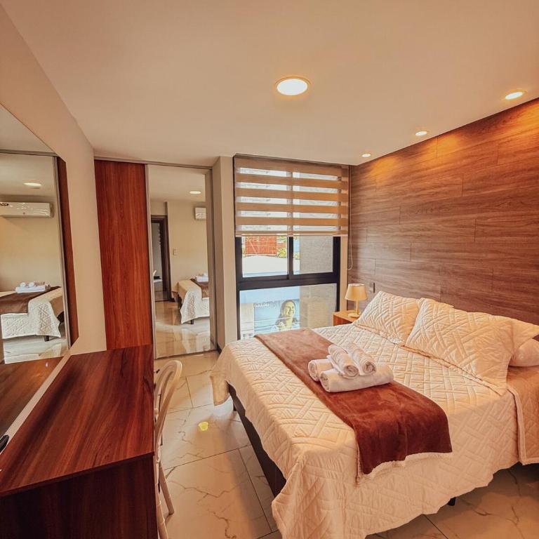 Cálido, Elegante y lujo en equipetrol, 2Dorm - Two-Bedroom Apartment - 24