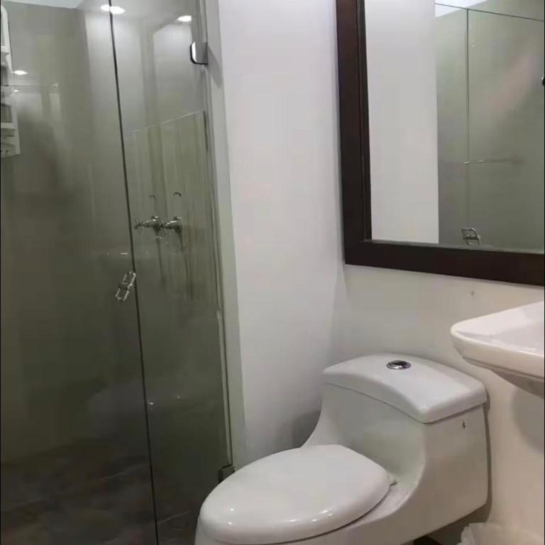 Deluxe Apts pasos de la playa - Apartamento de 2 dormitorios - 4
