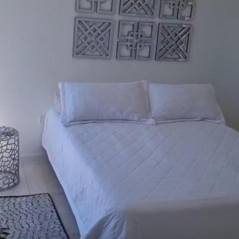 Departamento Tierralta - Three-Bedroom Apartment - 2