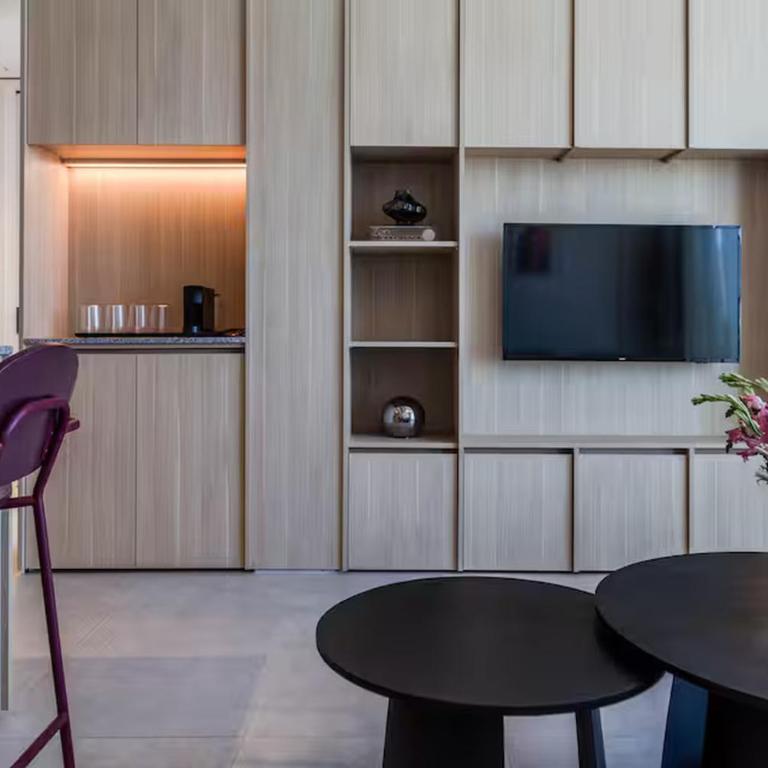 BT Homes - Studios en Quartier con Piscina, Gym & Vista al Río - Apartamento Estudio con balcón - 70