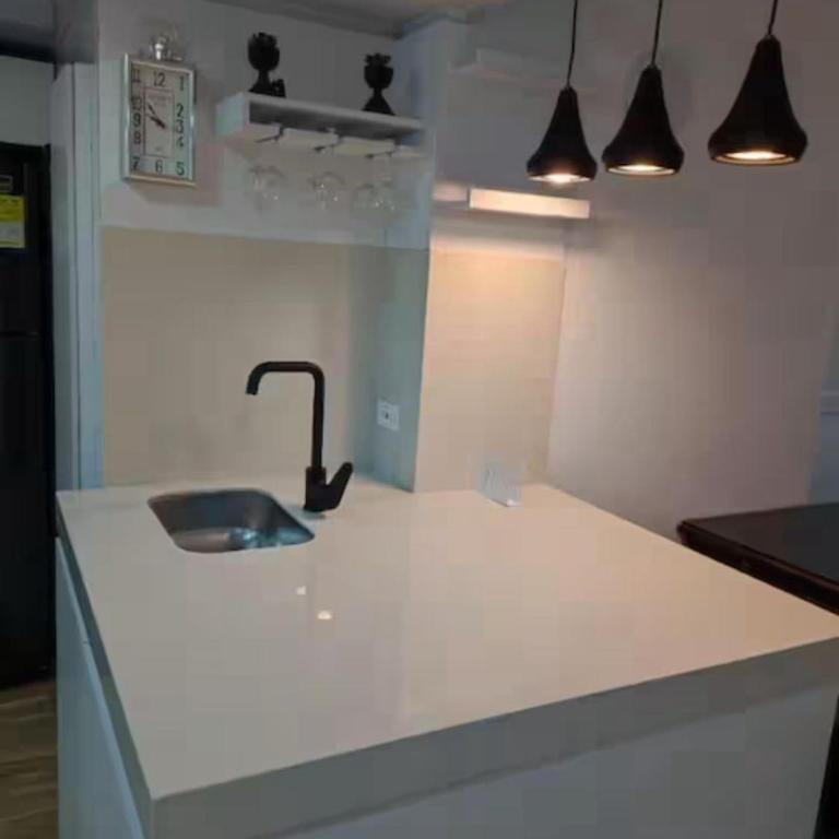 Deluxe Apts pasos de la playa - Apartamento Deluxe de 3 dormitorios - 4