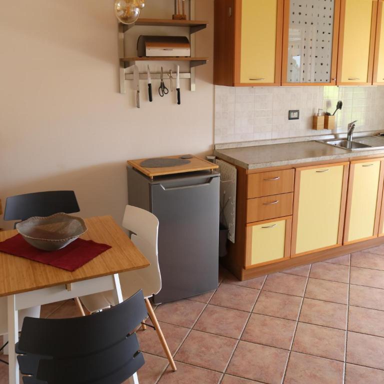 Charming Apartment with Pool near Lazise Ideal for Families - Casa Vacanze con 1 Camera da Letto - 6