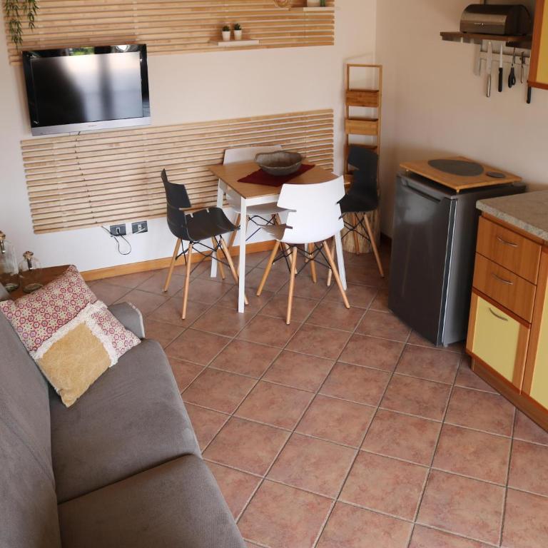 Charming Apartment with Pool near Lazise Ideal for Families - Casa Vacanze con 1 Camera da Letto - 7