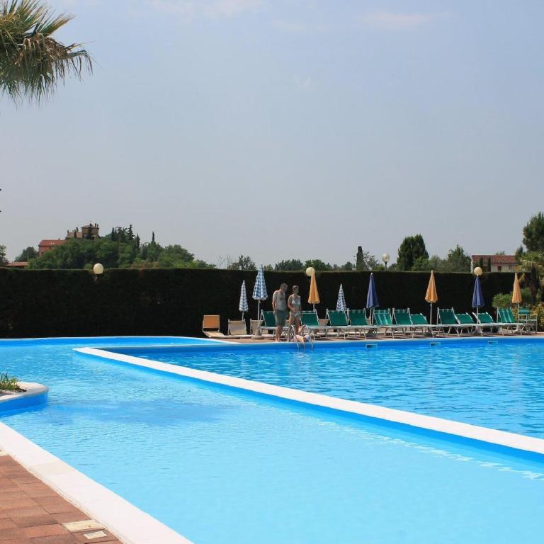 Charming Apartment with Pool near Lazise Ideal for Families - Casa Vacanze con 1 Camera da Letto - 1