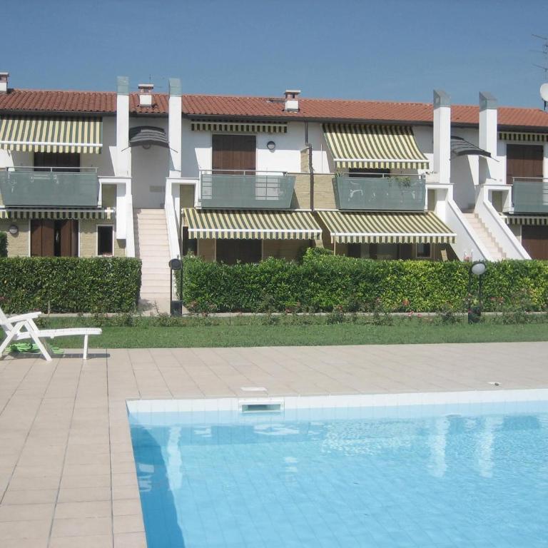 Charming Apartment with Pool Near Lazise Historic Centre - Casa Vacanze con 1 Camera da Letto - 1