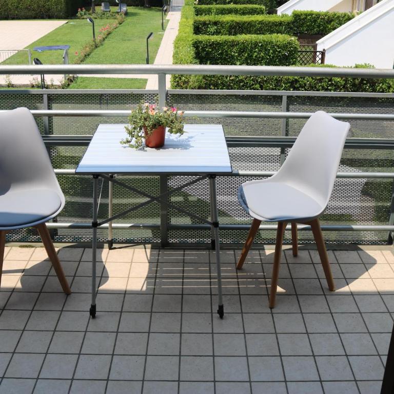 Charming Apartment with Pool Near Lazise Historic Centre - Casa Vacanze con 1 Camera da Letto - 22