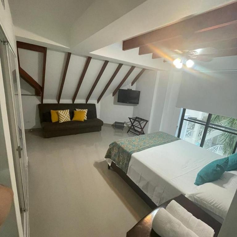 Deluxe Apts pasos de la playa - Apartamento con vistas al mar - 2