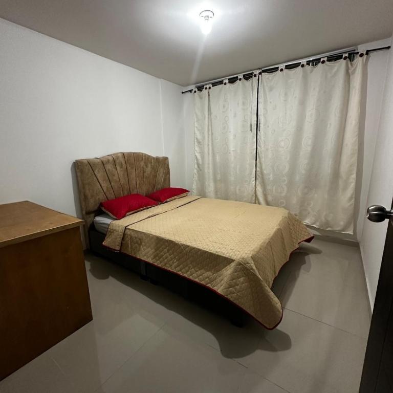 Apartamento cerca al aeropuerto y zonas de interés - Apartamento de 1 dormitorio - 10