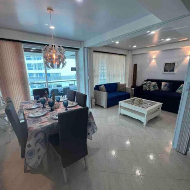 Deluxe Apts pasos de la playa - Apartamento de 3 dormitorios con vistas al océano - 6