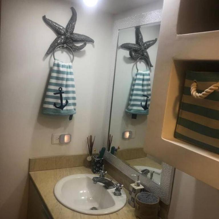 Deluxe Apts pasos de la playa - Apartamento de 3 dormitorios con vistas al océano - 8