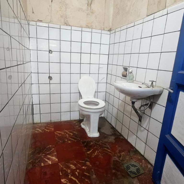 La Maison Caballero - Double Room with Shared Bathroom - 4