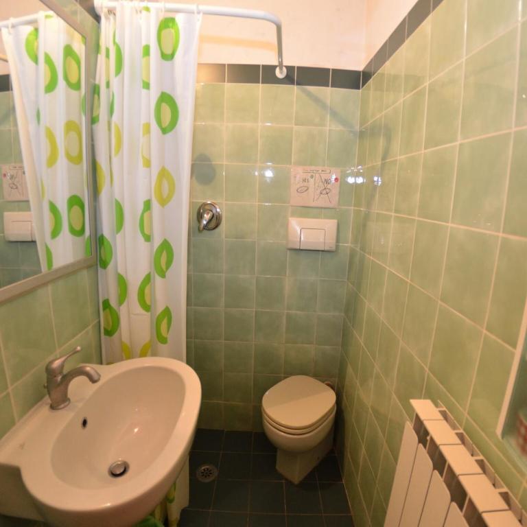 Lucca Central Garden Cottage - Casa Vacanze con 2 Camere da Letto - 13
