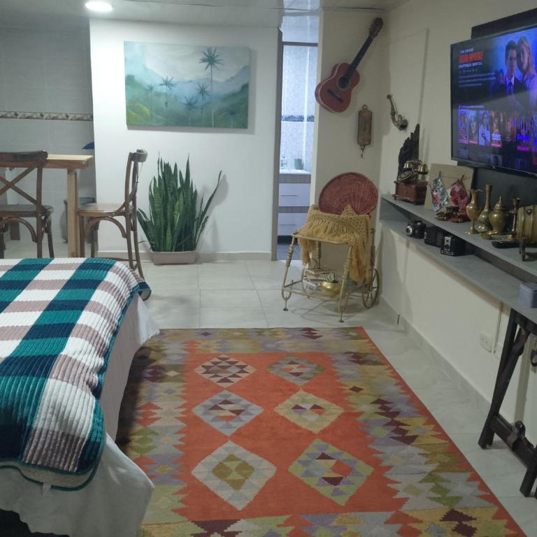 Loft urbano aparta estudio - One-Bedroom Apartment - 11