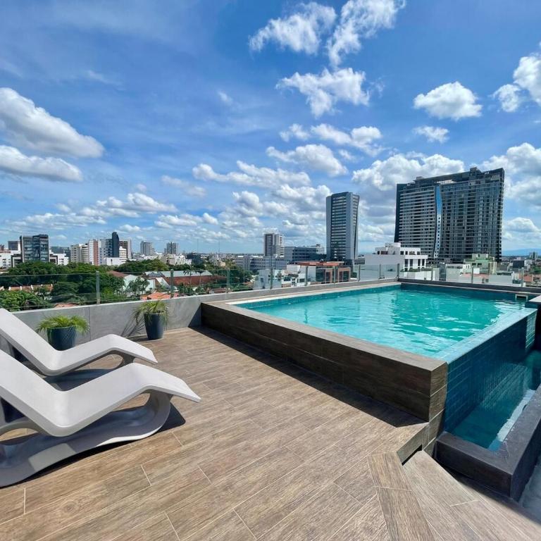 Amplio y moderno Studio con Balcony en Equipetrol - One-Bedroom Apartment - 26