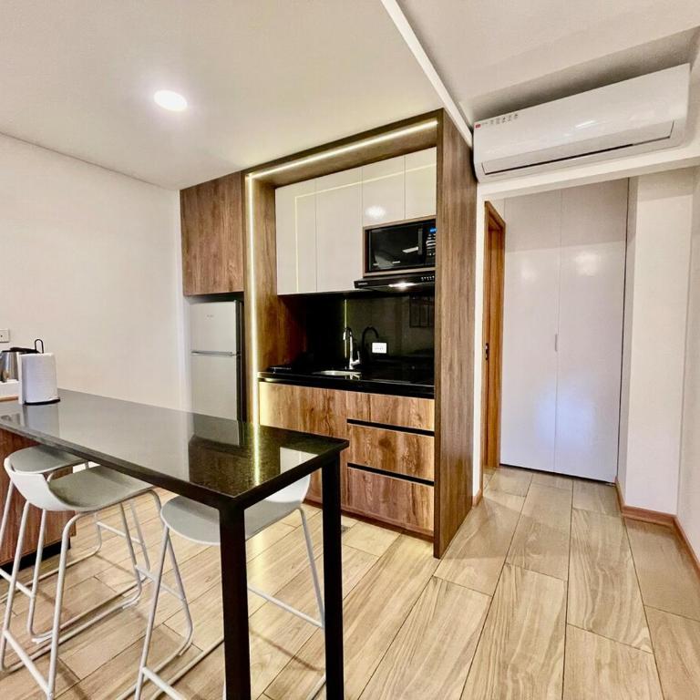 Amplio y moderno Studio con Balcony en Equipetrol - One-Bedroom Apartment - 27