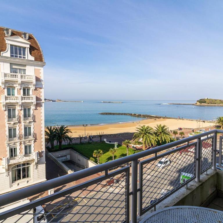 Saint-Jean-de-Luz, appt 5 pers, vue océan, parking, proche plage - FR-1-792-44 - Appartement - 11