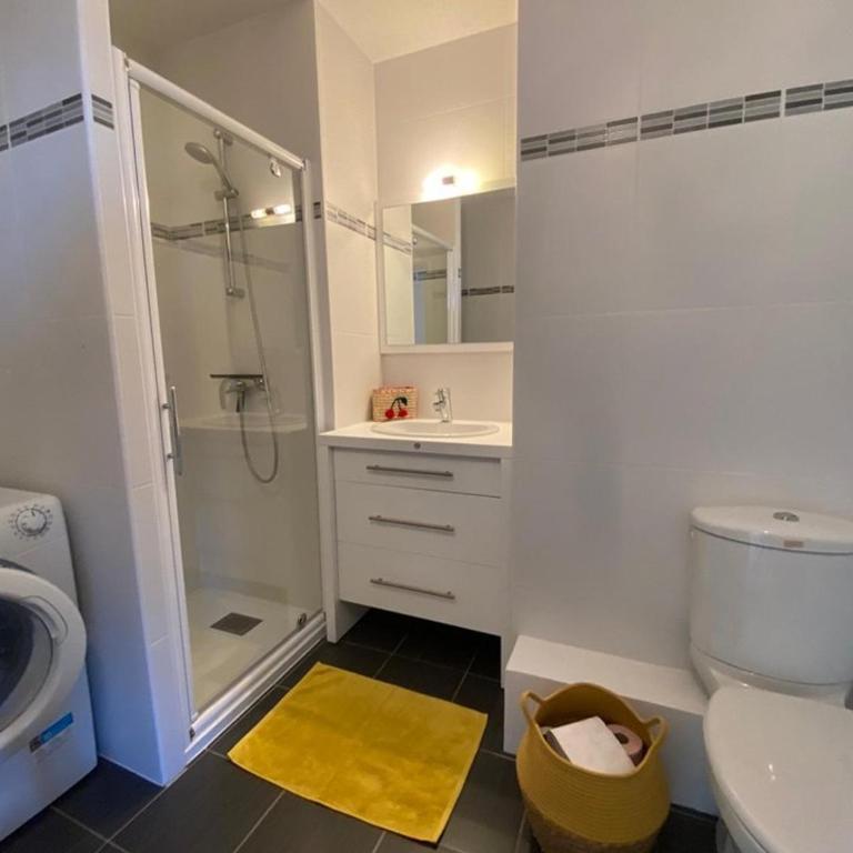 Appartement rénové face plage centrale - 4 pers. - FR-1-413-267 - Apartment - 5
