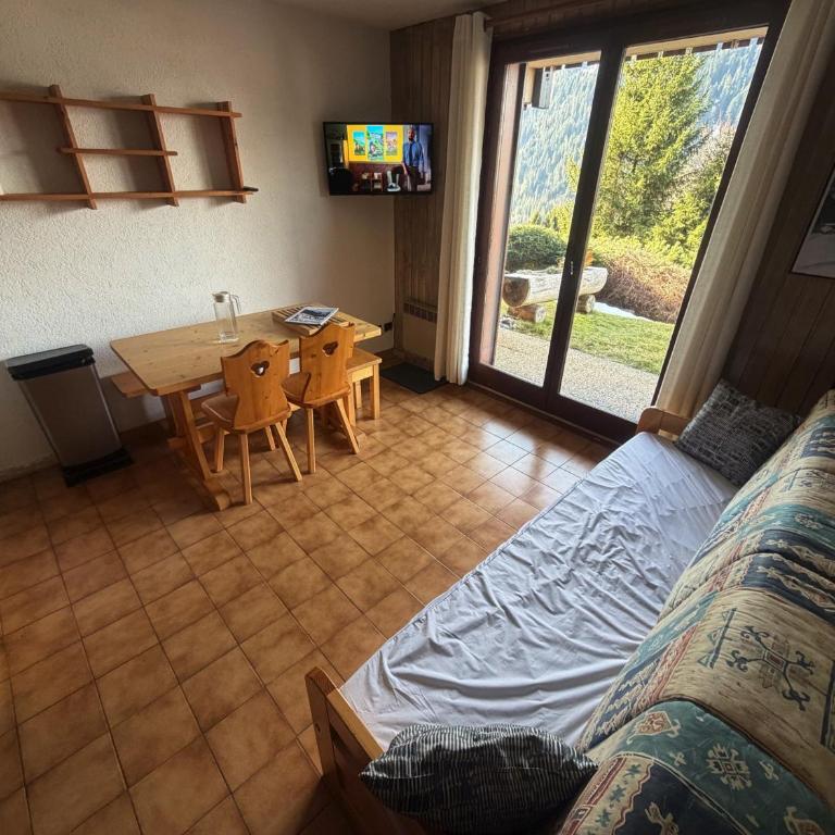 Appartement pratique proche du centre - 4 pers. - FR-1-676-253 - Apartment - 2