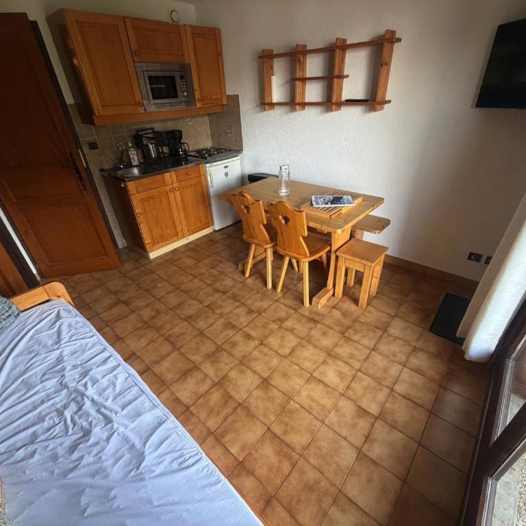 Appartement pratique proche du centre - 4 pers. - FR-1-676-253 - Apartment - 3