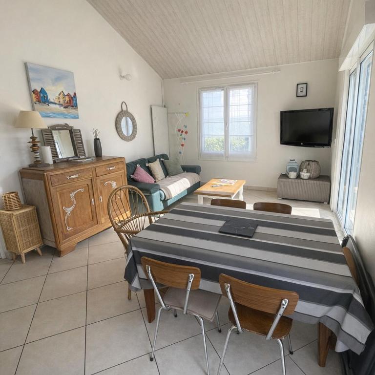Maison Rénovée et Confortable au Centre-ville, Proche Plage - FR-1-22-268 - Holiday Home (6 Adults) - 9