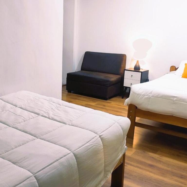 Alojamiento cerca al centro - Four-Room Apartment - 31