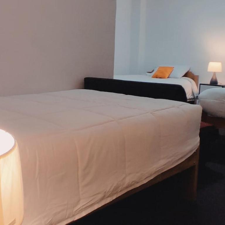 Alojamiento cerca al centro - Four-Room Apartment - 28