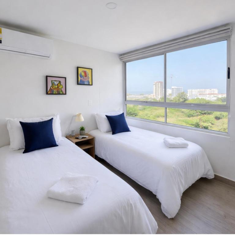 Brand new Oceanview 3 bedroom with Private Jacuzzi - Three-Bedroom Apartment with Balcony - 22