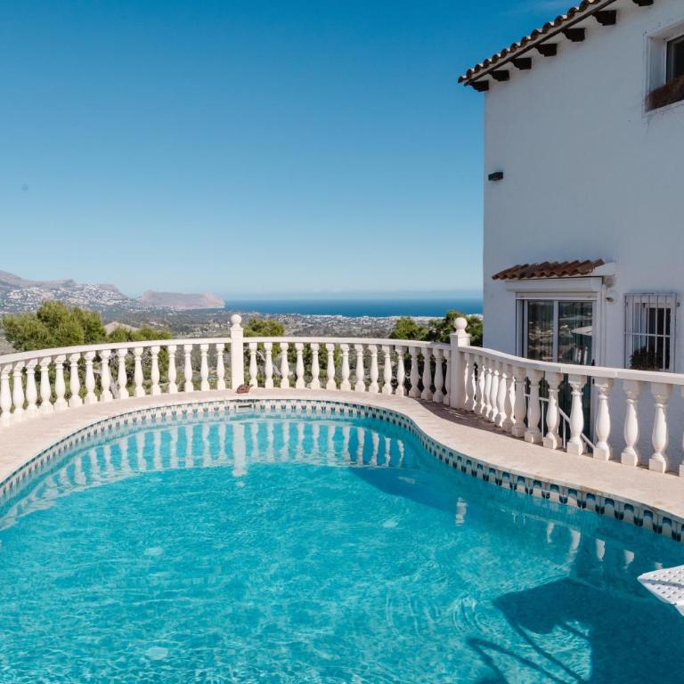 Villa cerca de ALTEA con Vistas Panorámicas Mar, Piscina y Terraza - Casa - 37