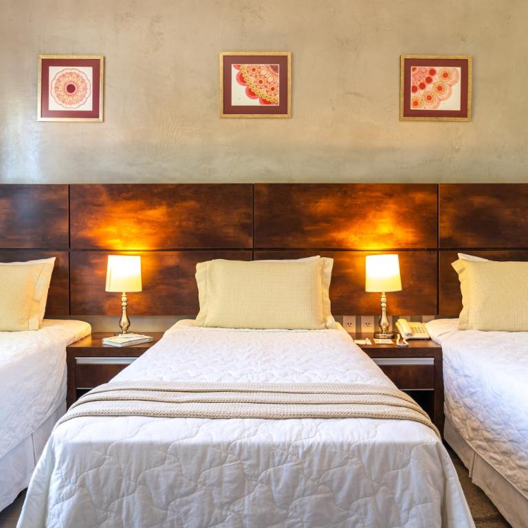 Hotel Boutique Las Hortensias - Triple Room with Balcony - 1