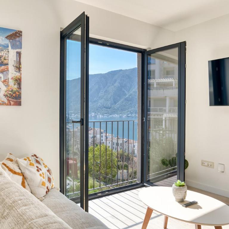 Cozy Dobrota Apartment by MN Property - One-Bedroom Apartment - 1