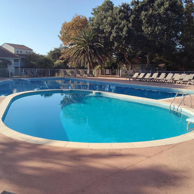 Les Fougères – T1 bis 4 pers Piscines Plage - Appartement - 16