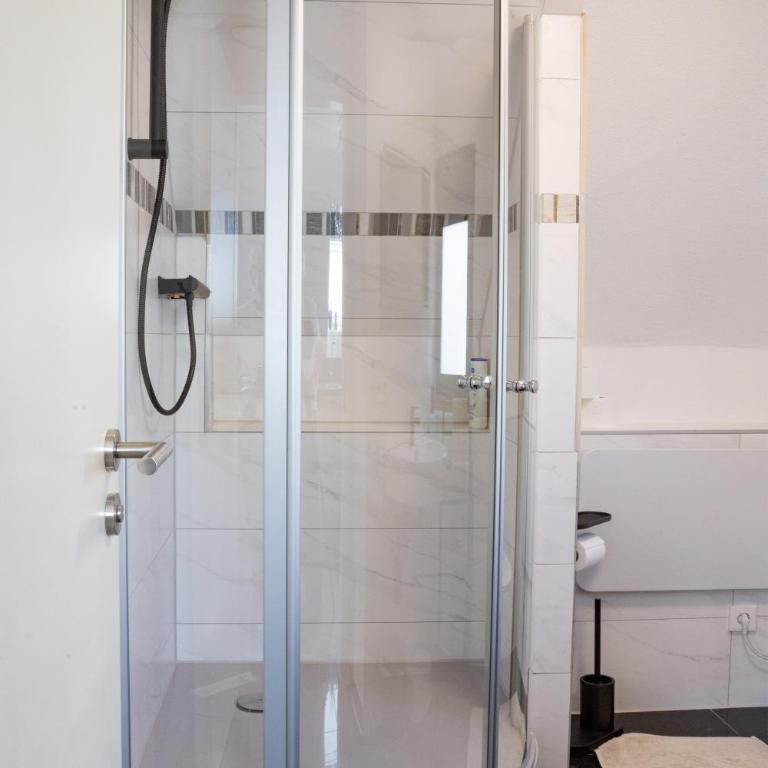 Gemütliche Ferienwohnung mit 2 Schlafzimmern, Fitness & Bestlage - Apartment mit 2 Schlafzimmern - 9