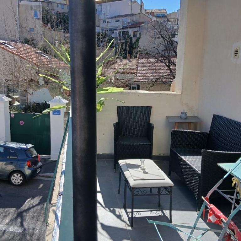 Stud terras Ville Corniche 2 pers stat gratuit rue Modif suivt possib et accord exclusif - Studio avec Terrasse - 2